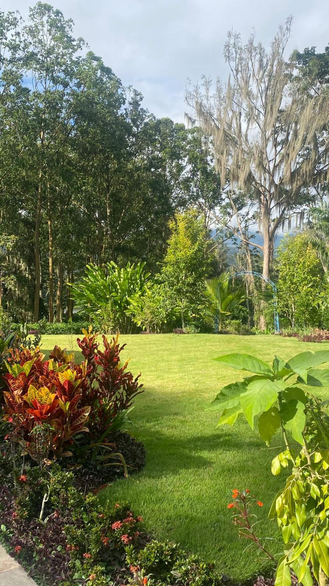 Casa Del Lago Cachí エクステリア 写真
